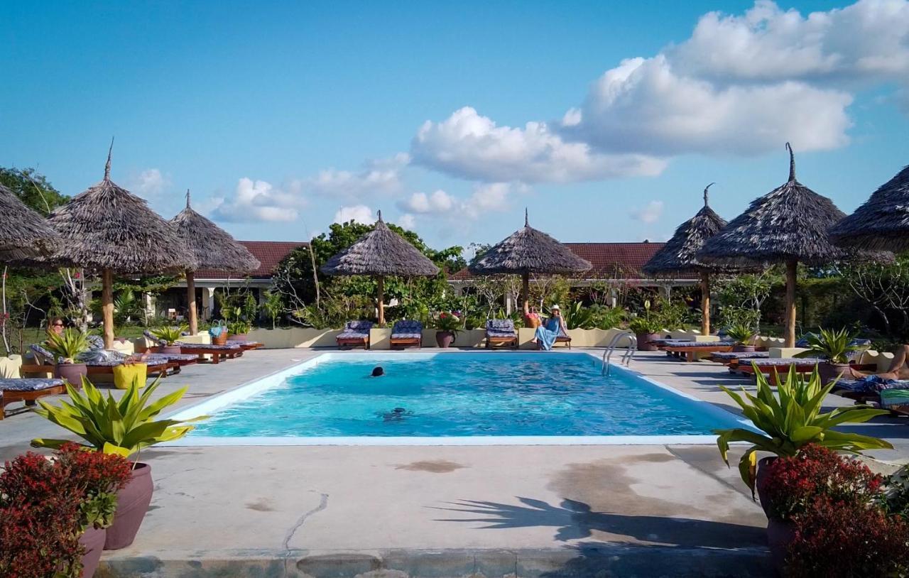 Butiama Bustani Hotel 킬린도니 외부 사진