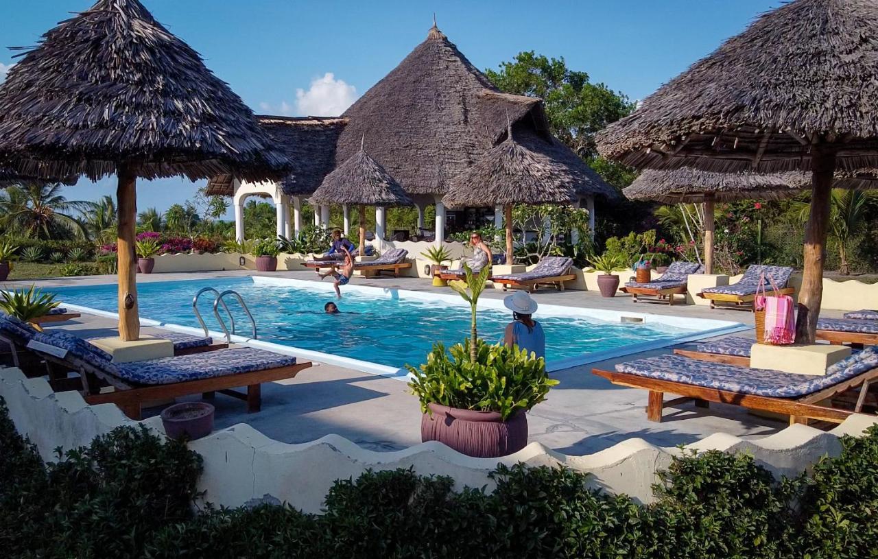 Butiama Bustani Hotel 킬린도니 외부 사진