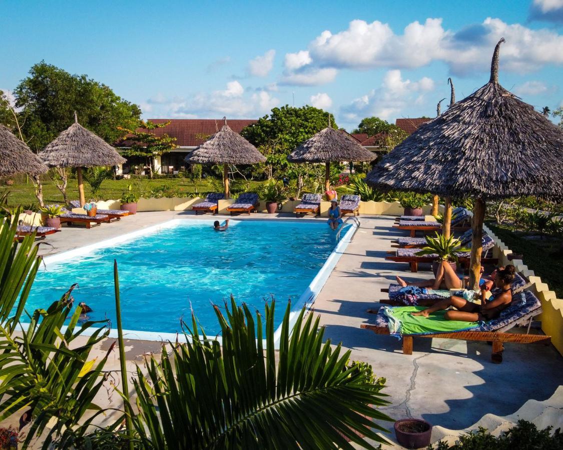 Butiama Bustani Hotel 킬린도니 외부 사진